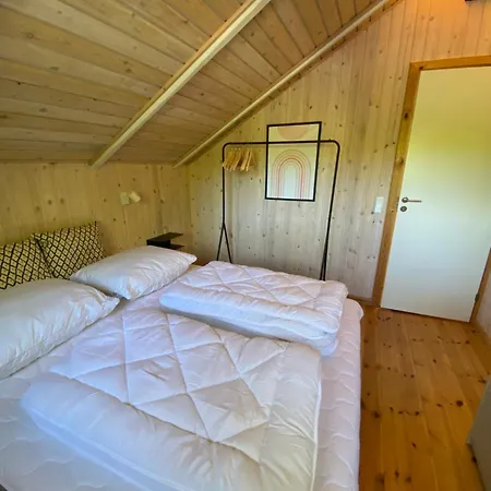 Casa de Férias Med Udendors Pool I Ferieby *
