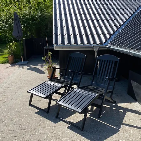 Casa de Férias Med Udendors Pool I Ferieby
